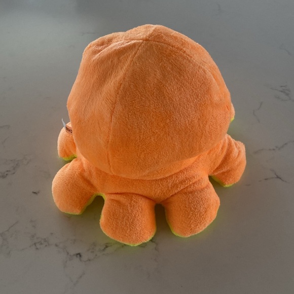 Reversible Happy Sad Octopus Plushie - Picture 4 of 4